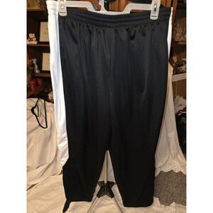 Augusta Sportswear Size 2XL. 18" To 22" Waist,15" Rise 15", 32" Inseam....